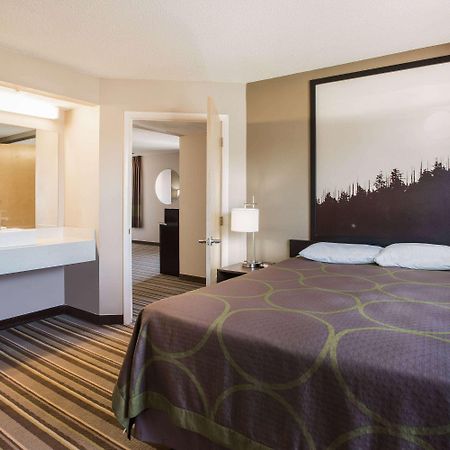 Super 8 By Wyndham Sevierville Riverside Экстерьер фото