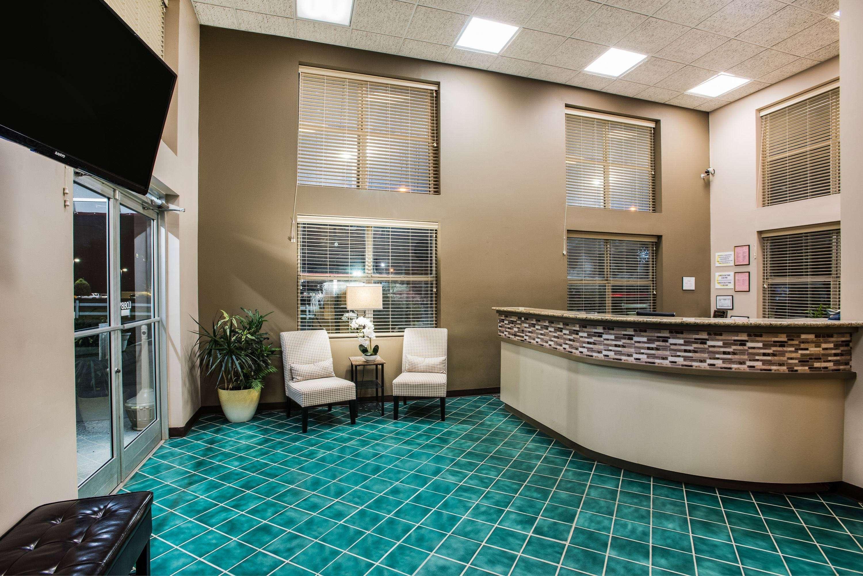 Super 8 By Wyndham Sevierville Riverside Экстерьер фото